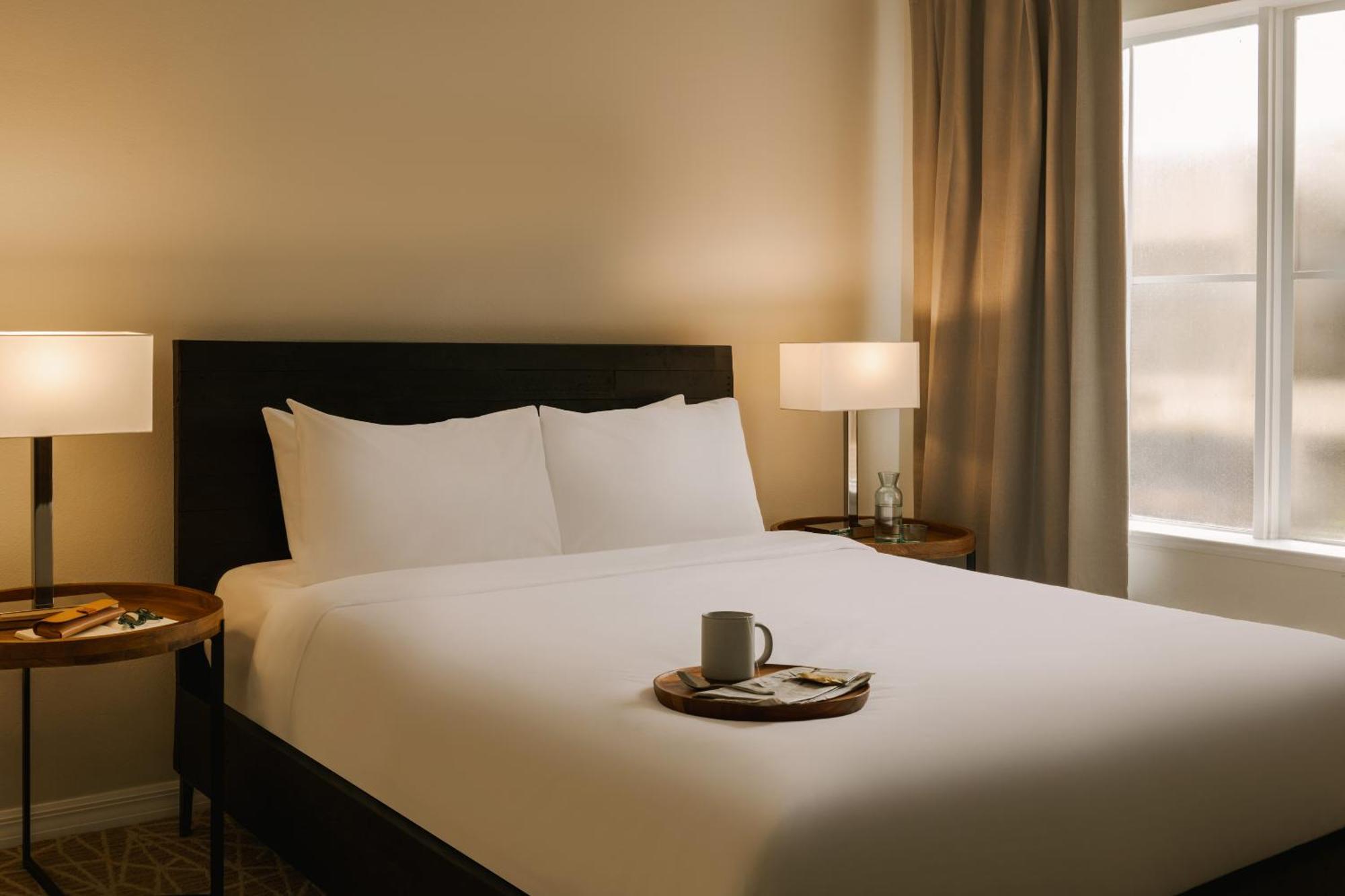 The Point By Edge Aparthotel