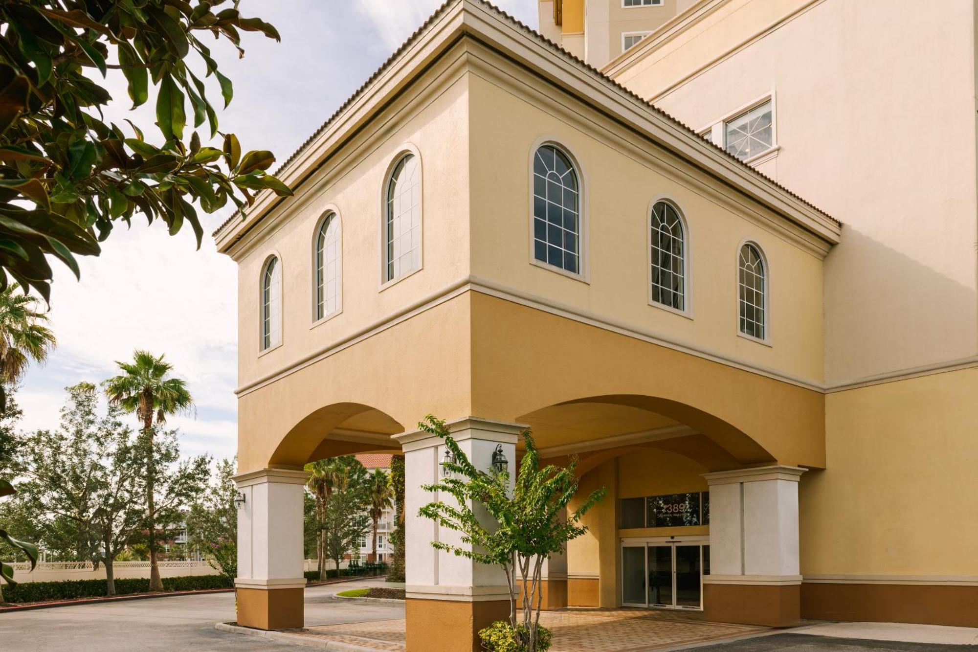 The Point By Edge Aparthotel 3*